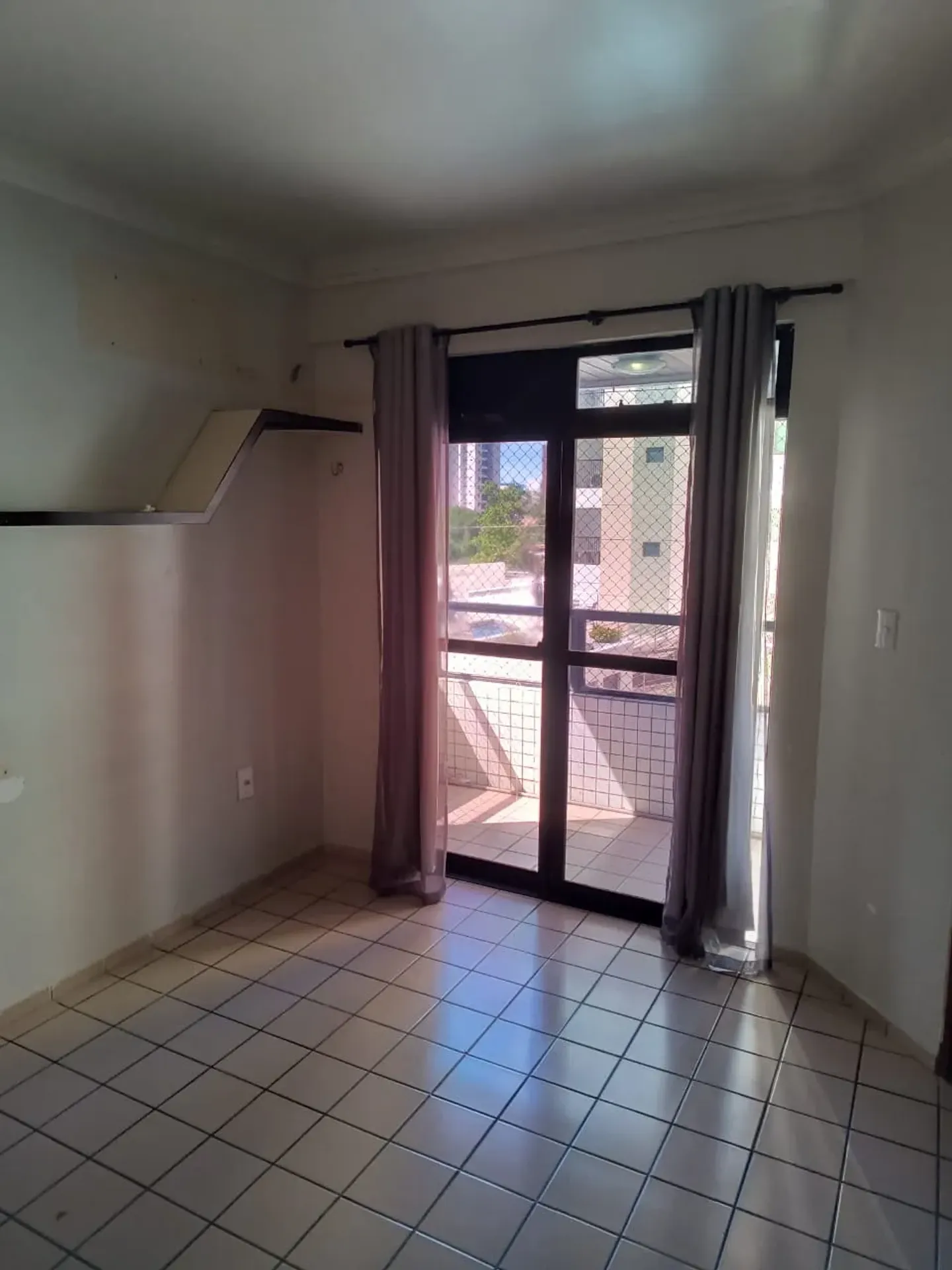 Apartamento mobiliado com 4 quartos e 2 suítes — photo 63