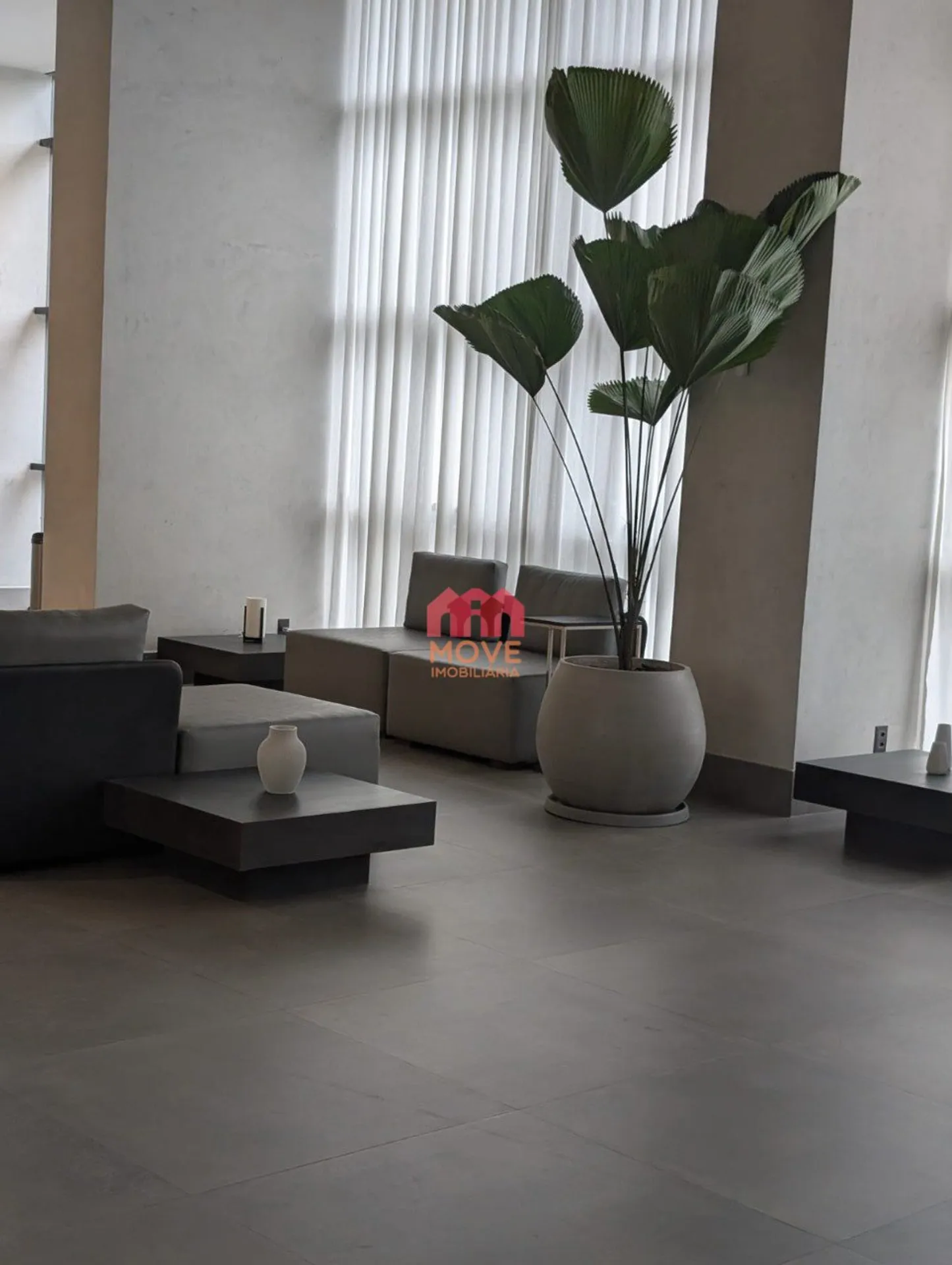 2-bedroom apartment in a building with a pool — photo 41