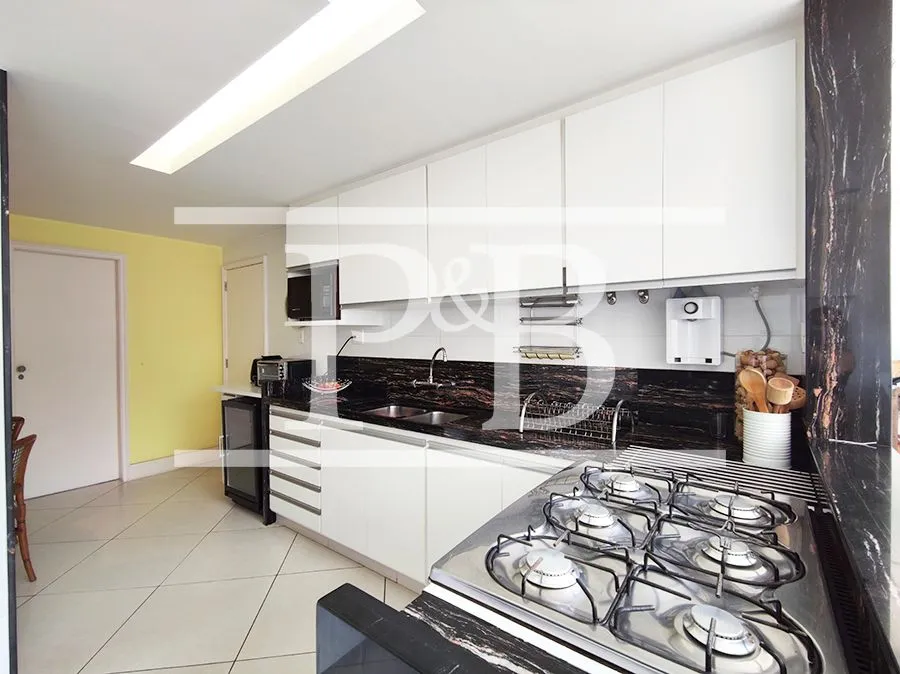 Apartamento amueblado 230 m² con 4 dormitorios y 2 plazas — photo 17