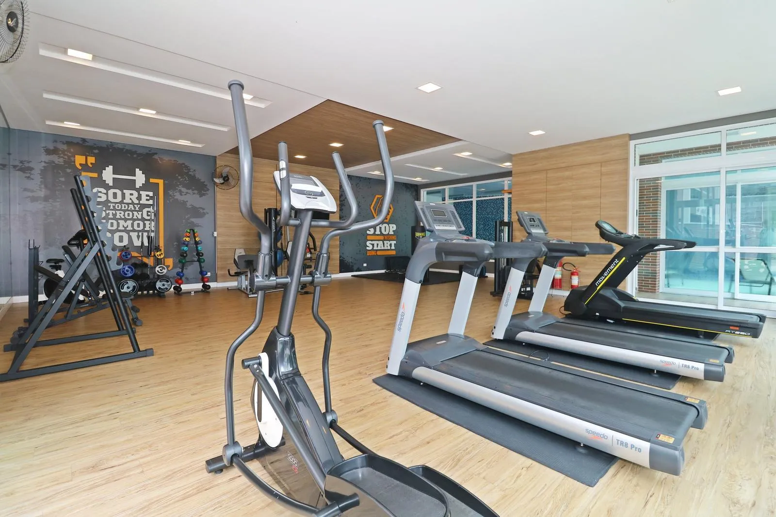 Apartamento mobiliado de 2 quartos e 3 banheiros — photo 42