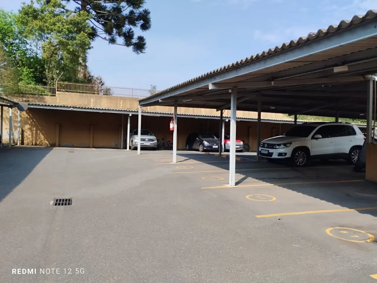 88 m² apartment with 2 bedrooms and 1 parking spot — photo 30
