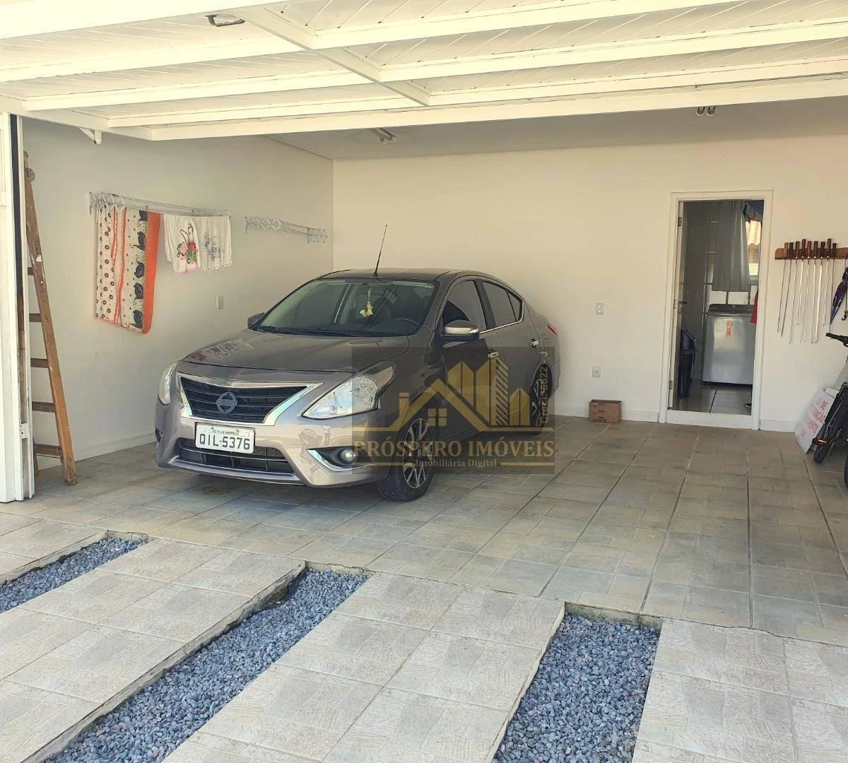 Casa de 5 dormitorios con balcón cerrado con vidrio — photo 36
