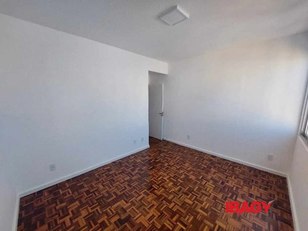 Apartment, 103 m², with a bathtub — photo 9