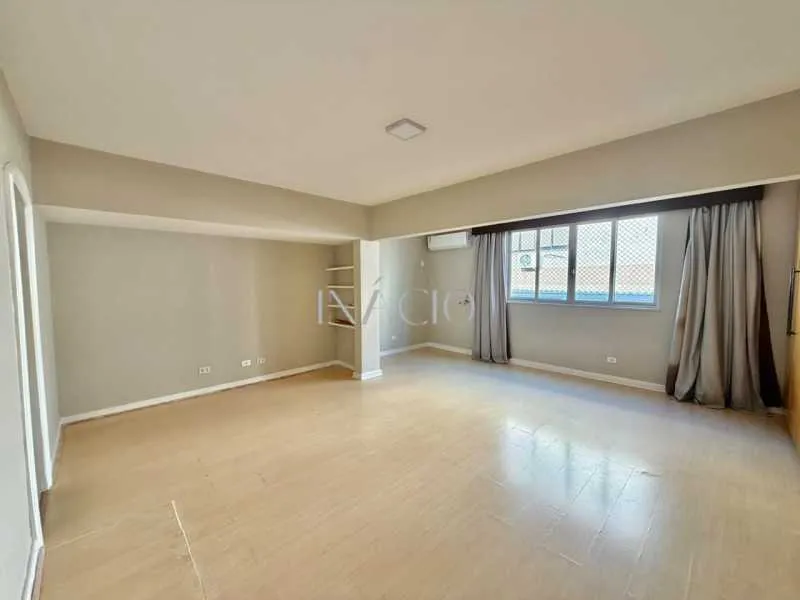 Apartamento de 350 m² com churrasqueira privativa e banheira — photo 15