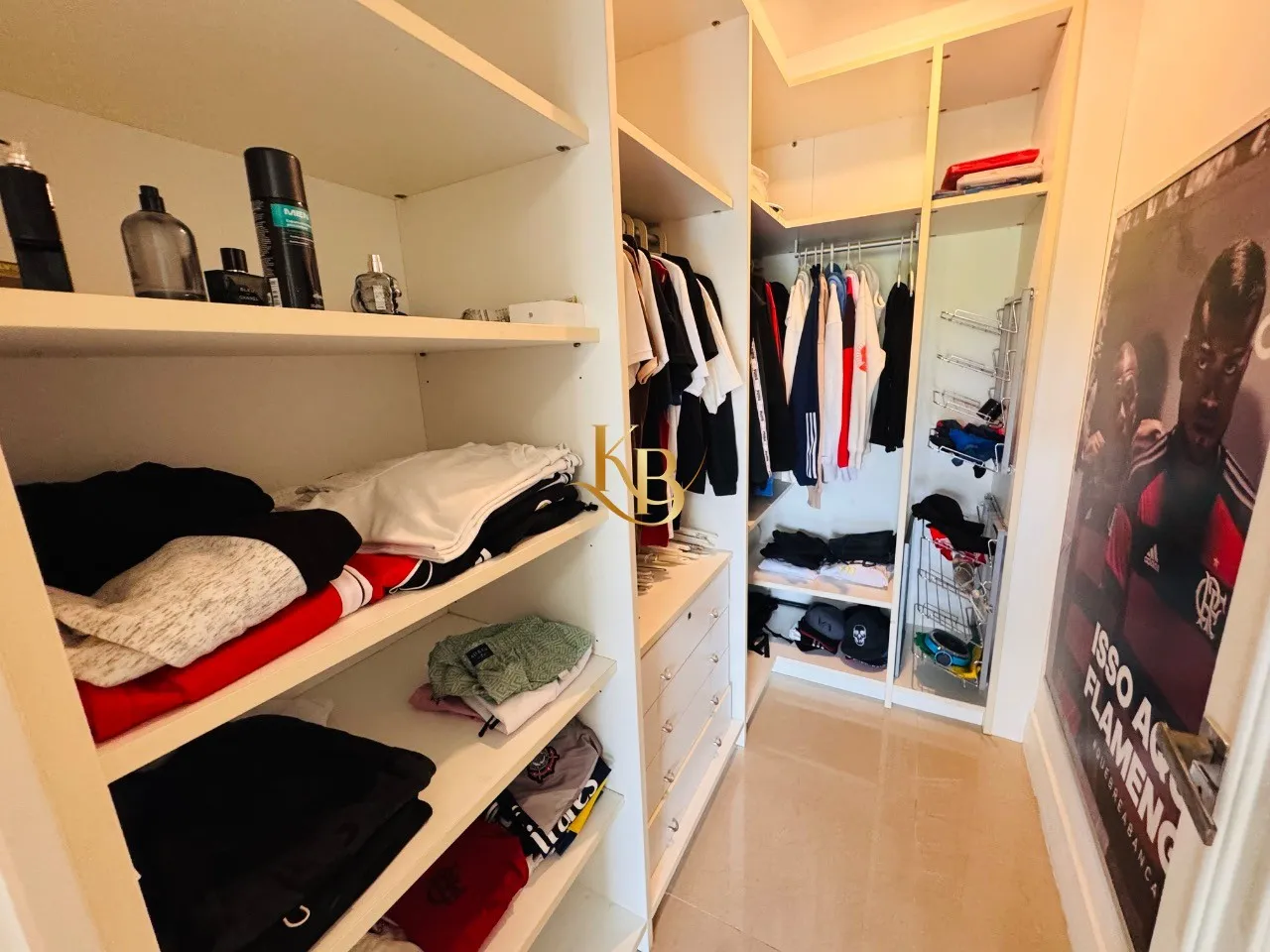 Дом 600 м² с 4 спальнями и балконом с барбекю — photo 68