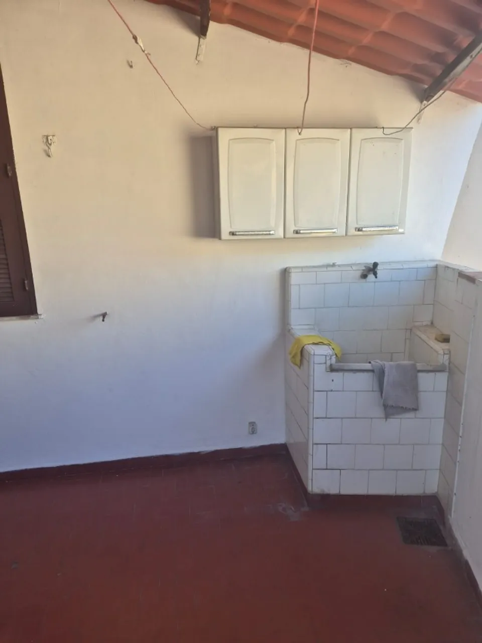Unfurnished apartment with 2 bedrooms and 2 bathrooms — photo 11