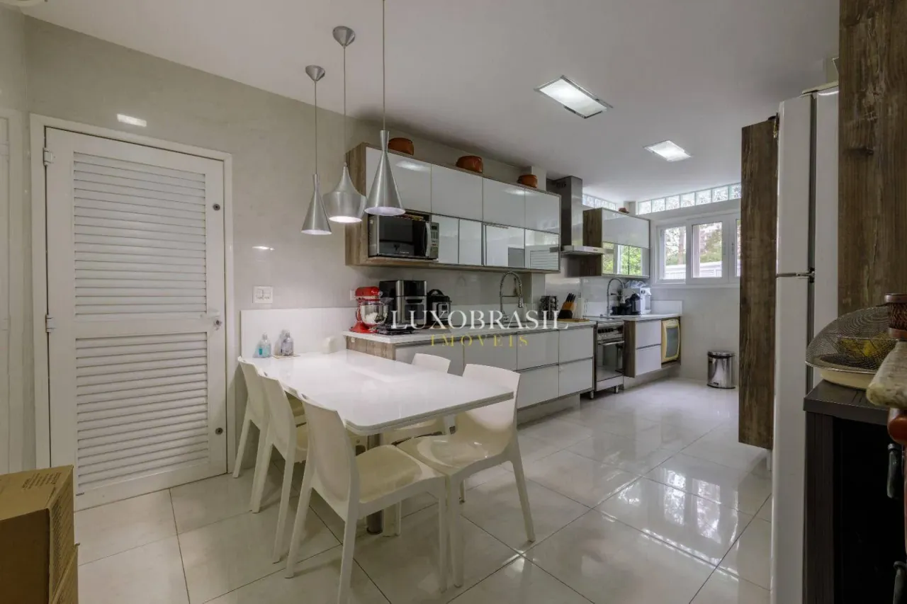 Мебльований будинок 600 м² з 5 кімнатами та 5 ванними — photo 4