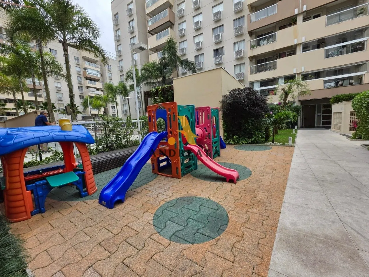 Apartamento de 2 quartos com cozinha americana e 66 m² — photo 16
