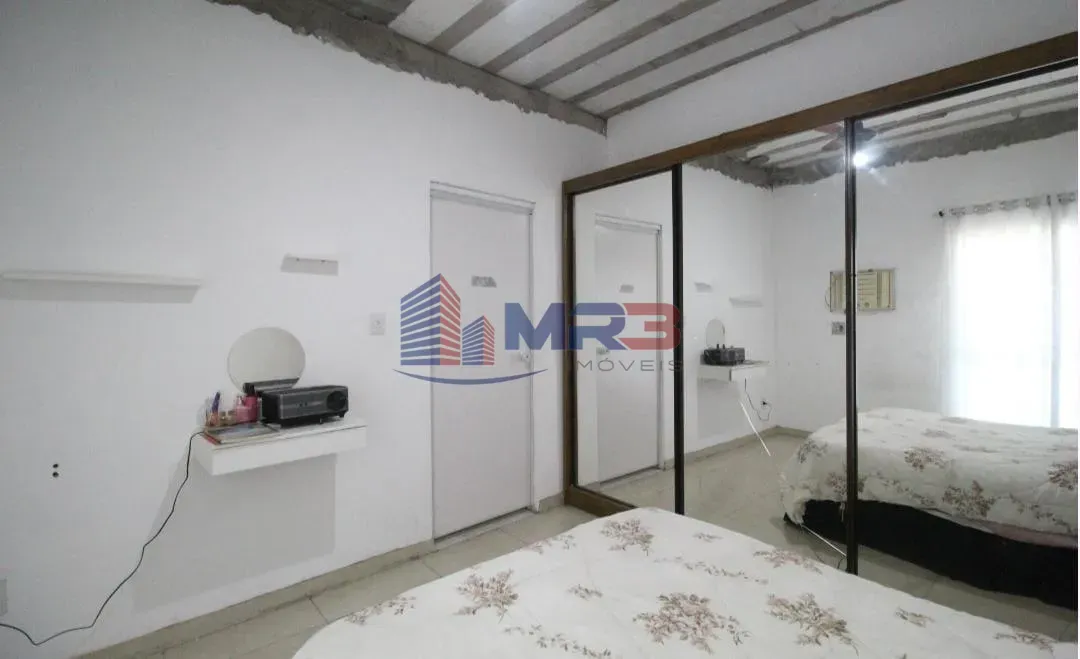 Casa mobiliada com 2 quartos e 1 banheiro — photo 9