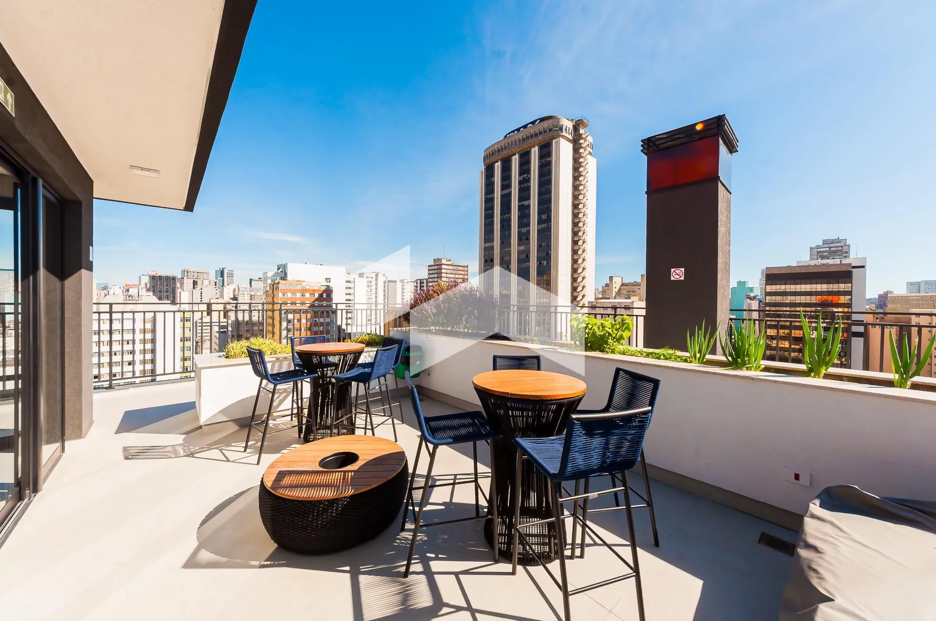 Furnished 26 m² apartment with 1 bedroom and private BBQ — photo 19