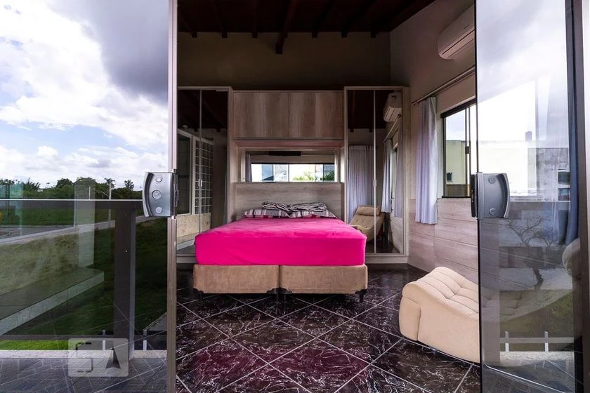 Unfurnished 1-bedroom apartment with a private garden — photo 13