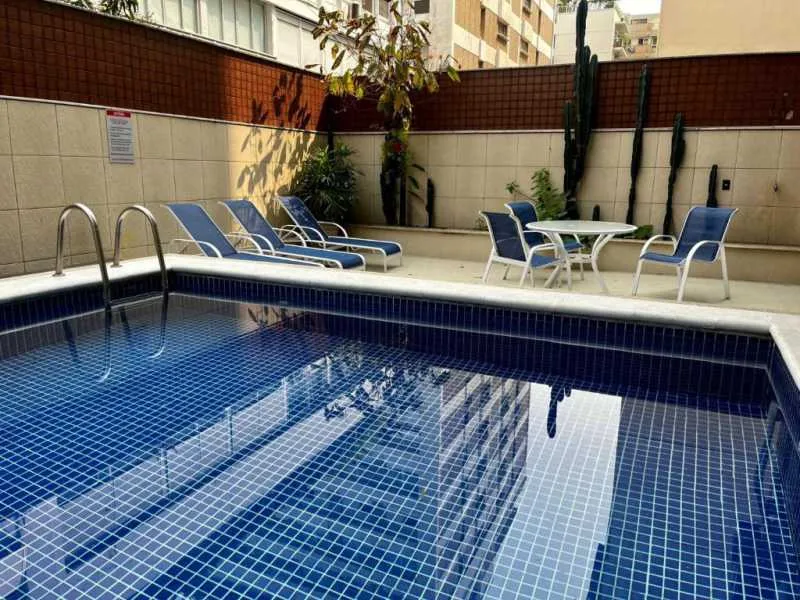Furnished 1-bedroom apartment with 2 bathrooms — photo 17