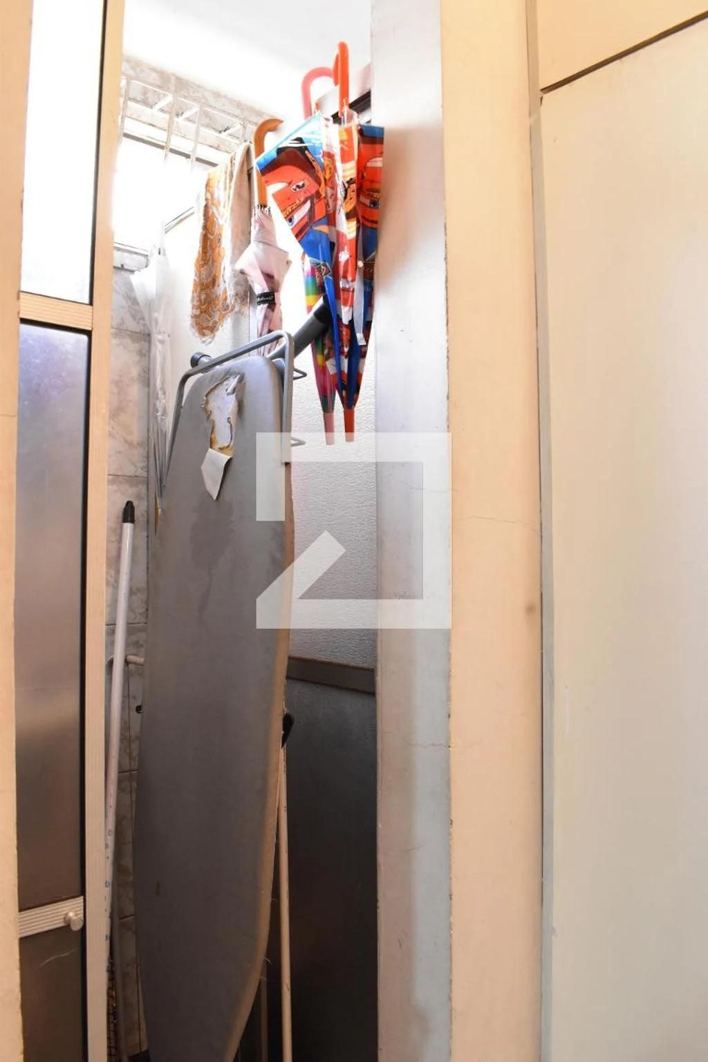 3-bedroom apartment with a bathtub in Curitiba — photo 19