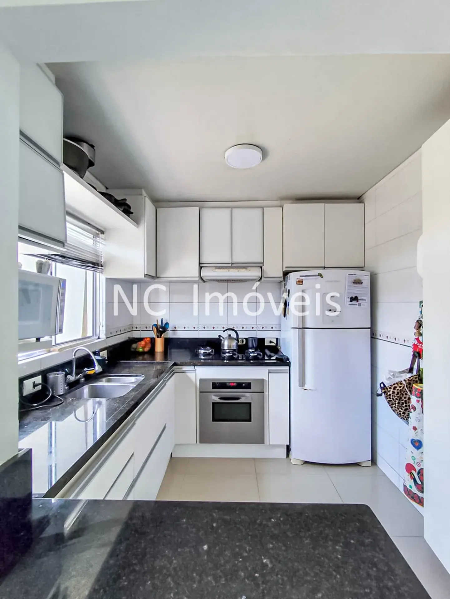 Меблированный двухэтажный дом: 3 спальни, 128 м² — photo 6