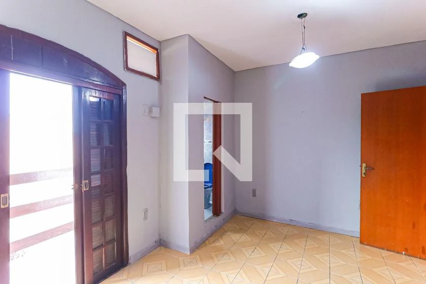 House, 100 m², with a glass-enclosed balcony — photo 27