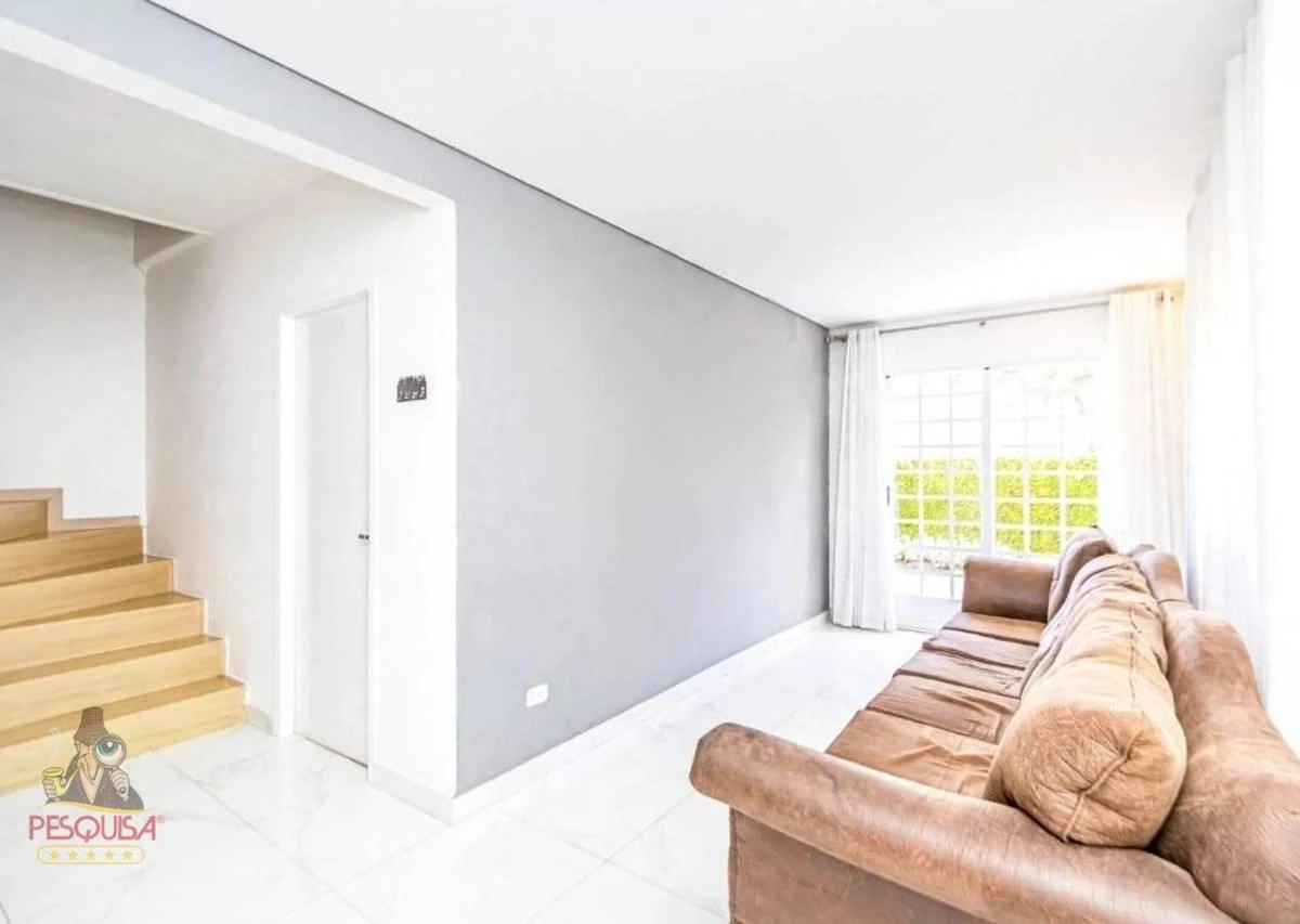 120 m² house with a washing machine and a home office