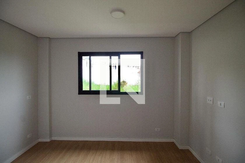 3-bedroom house with floor-to-ceiling windows — photo 36