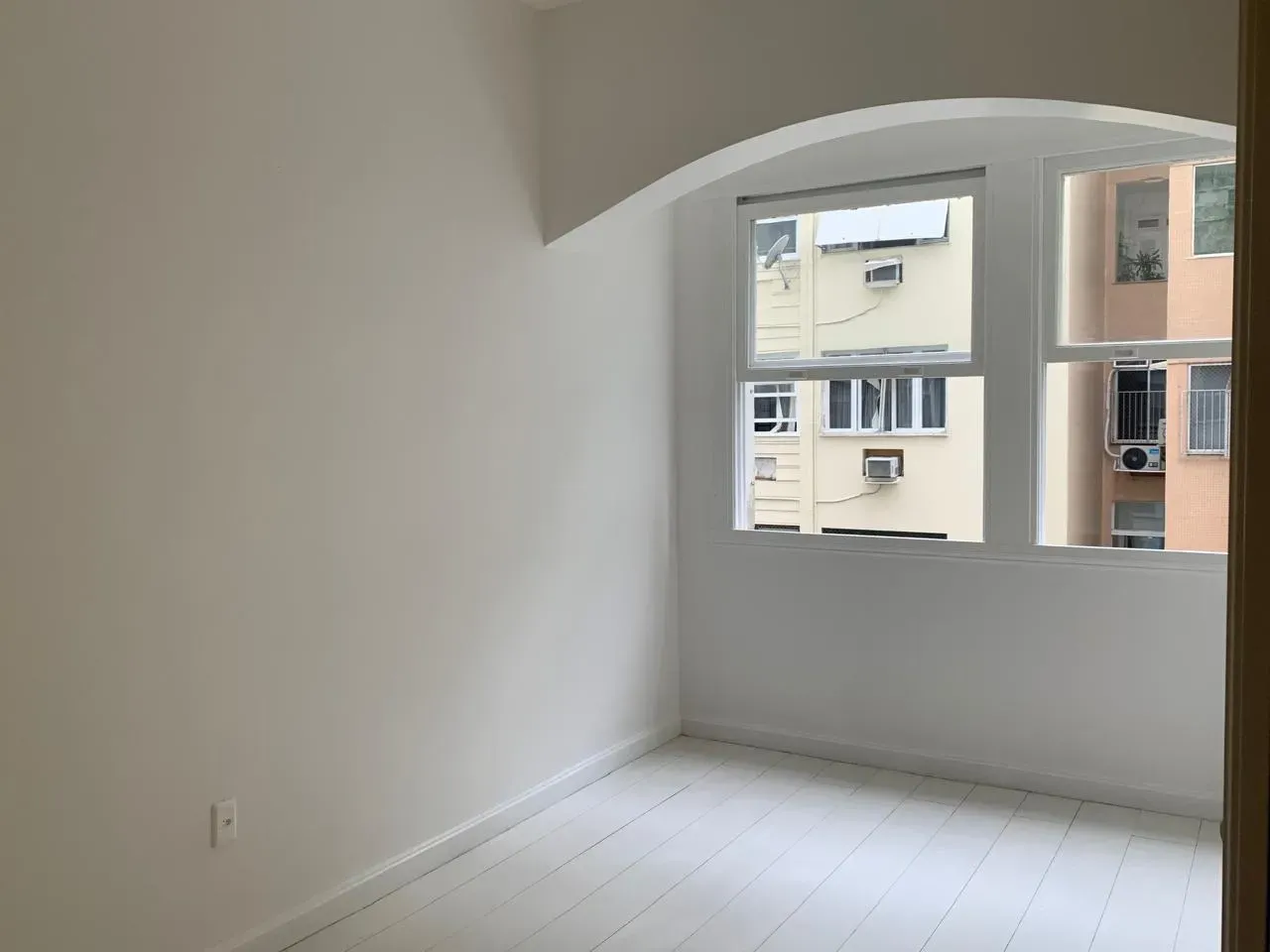 105 m² rental apartment with 3 bedrooms and separate kitchen — photo 9