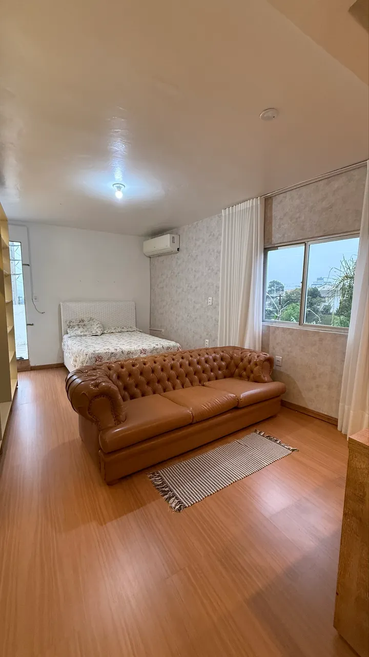 Furnished studio with a separate kitchen and gas stove
