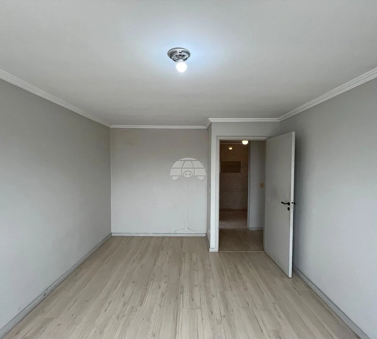3-bedroom house with a home office — photo 16