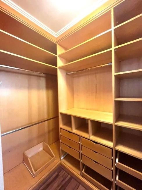 Apartamento de 77 m² com secadora e closet — photo 46