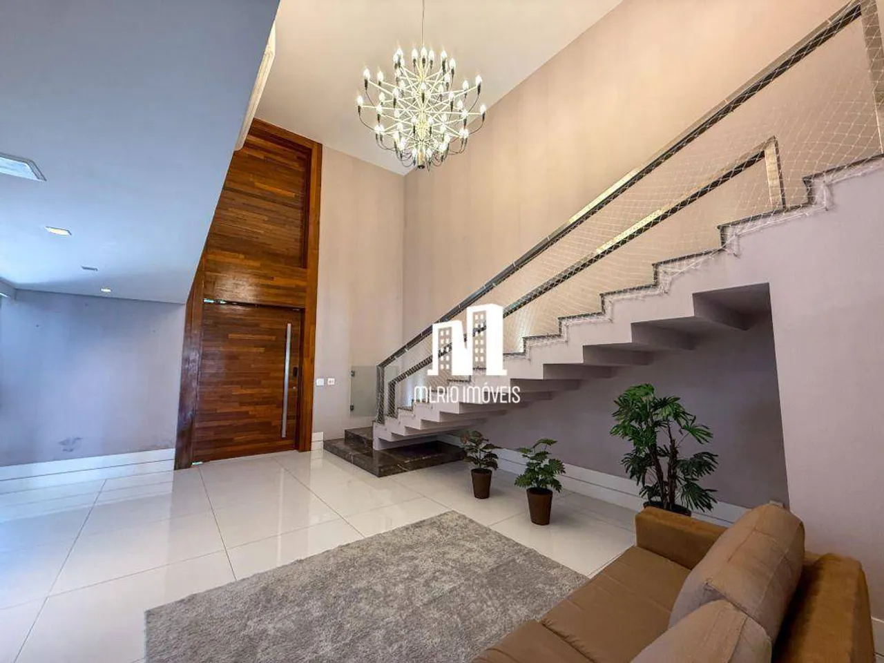 Furnished 626 m² house with 5 bedrooms and grill — photo 12