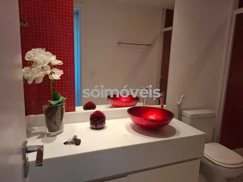 Apartamento mobiliado com 1 quarto e 3 banheiros — photo 23