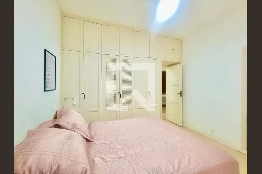 Rental apartment with 2 bedrooms and a balcony — photo 14