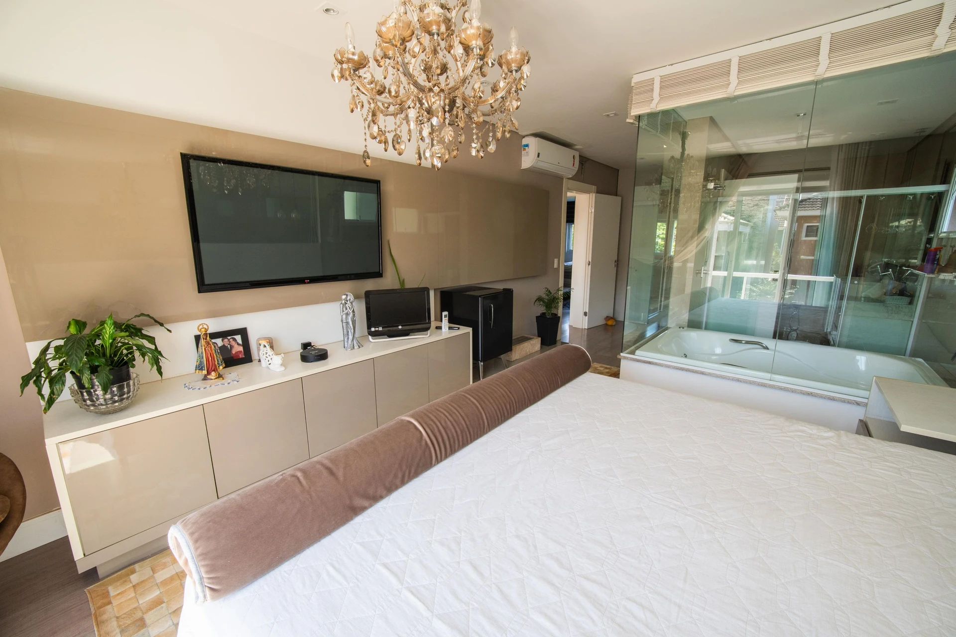 Furnished condominium house with 3 bedrooms and pool — photo 45