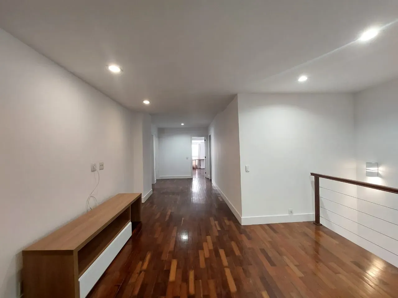Apartamento com 4 quartos e 5 banheiros, com ar-condicionado — photo 29
