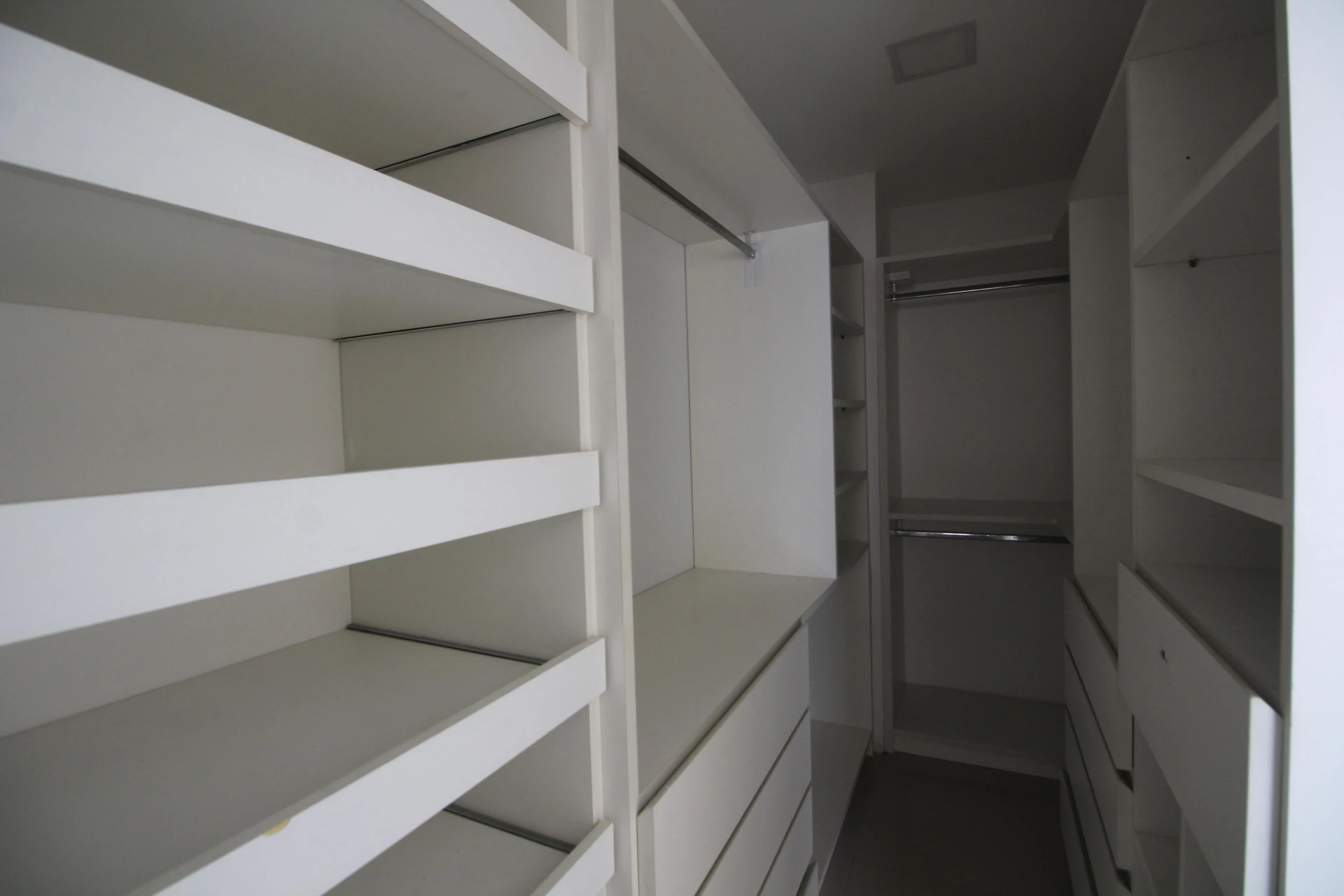 Apartment, 116 m², with a glass-enclosed balcony — photo 23