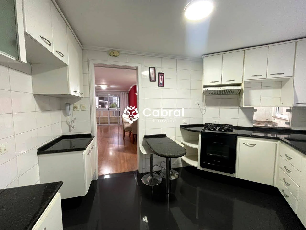 3-bedroom apartment with one en-suite bathroom — photo 21