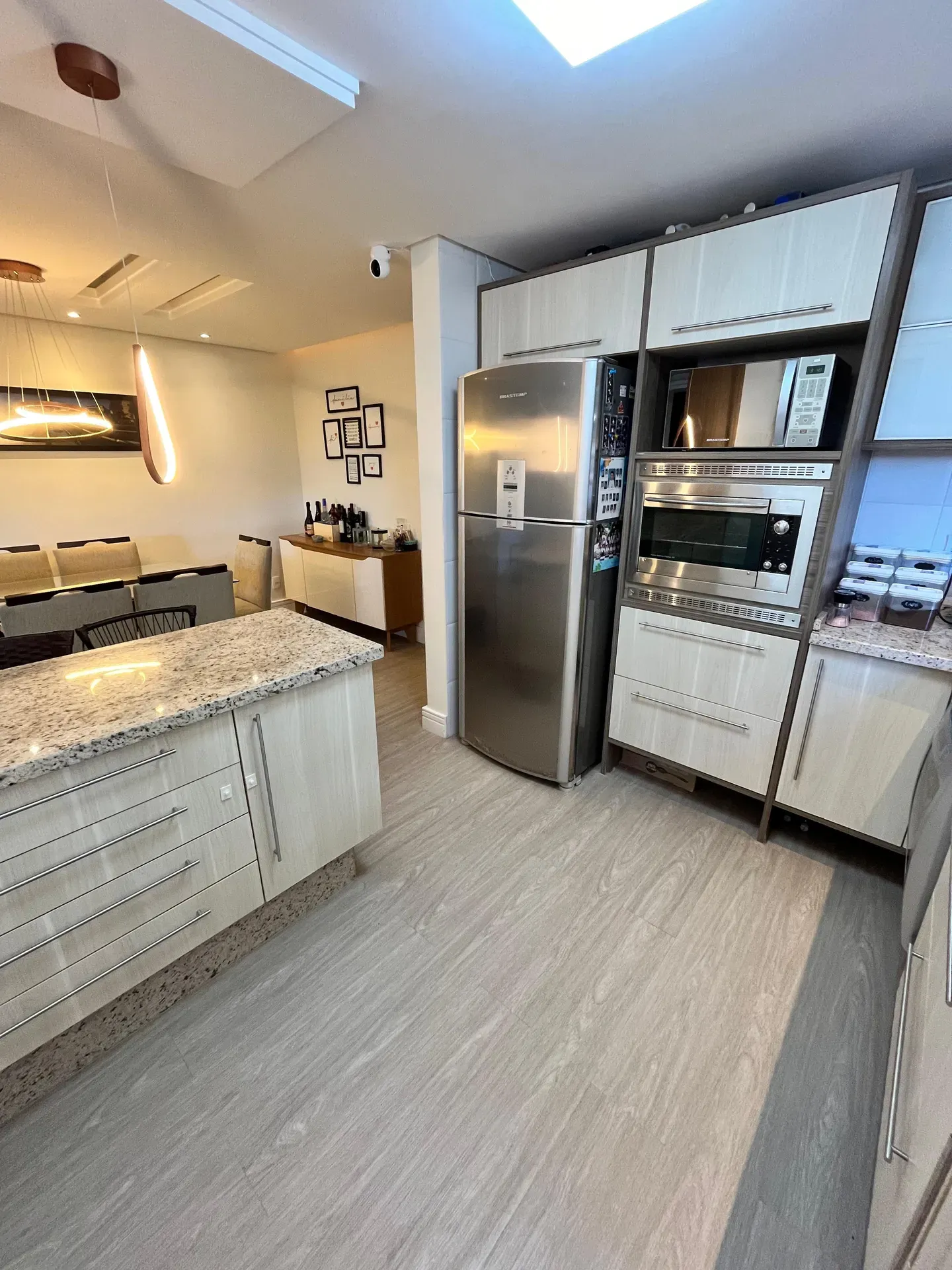 Furnished 3-bedroom apartment with 3 bathrooms — photo 5