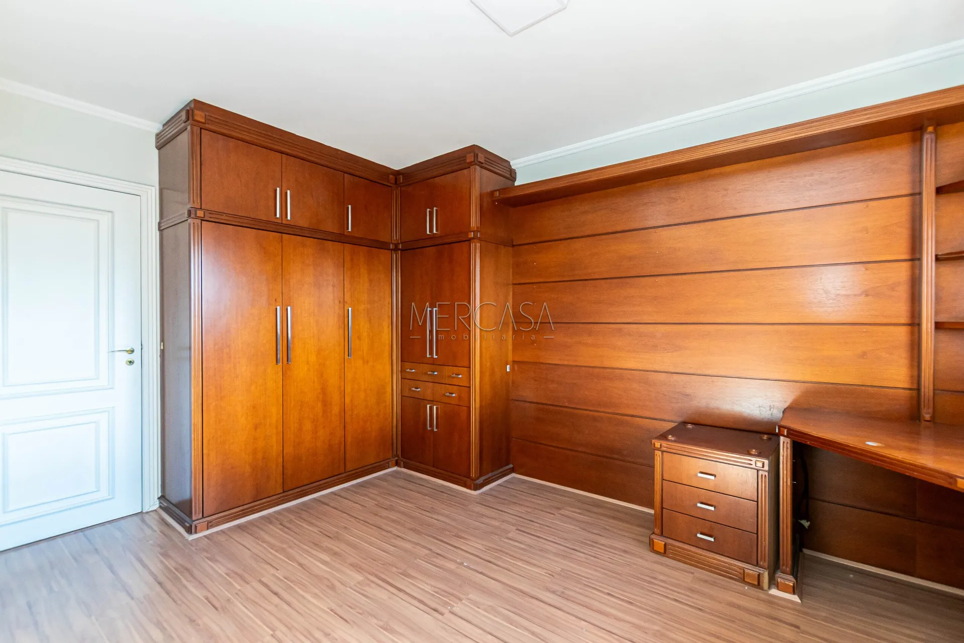Apartamento com 3 quartos, 5 banheiros e 4 vagas — photo 29