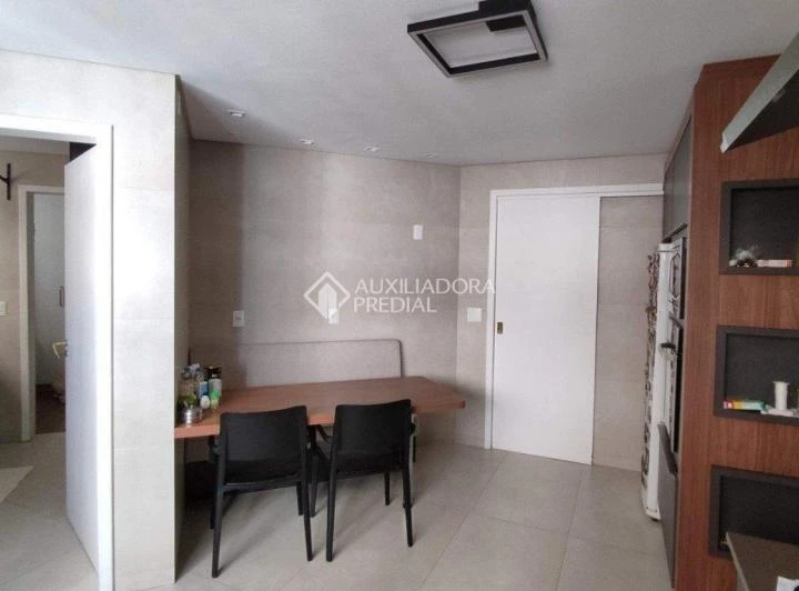 Apartamento mobiliado com 4 quartos, 2 suítes e 3 vagas — photo 5