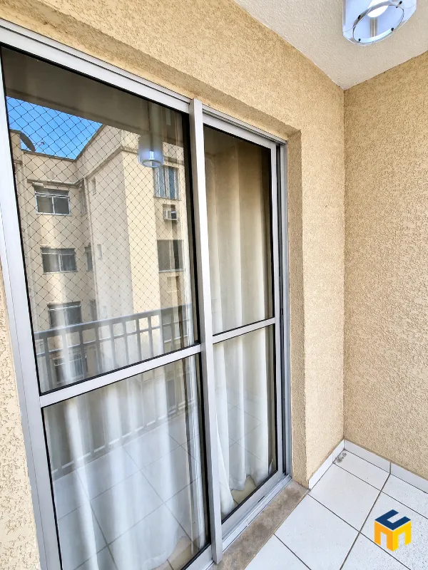 Apartamento de 2 quartos em condomínio com piscina — photo 4