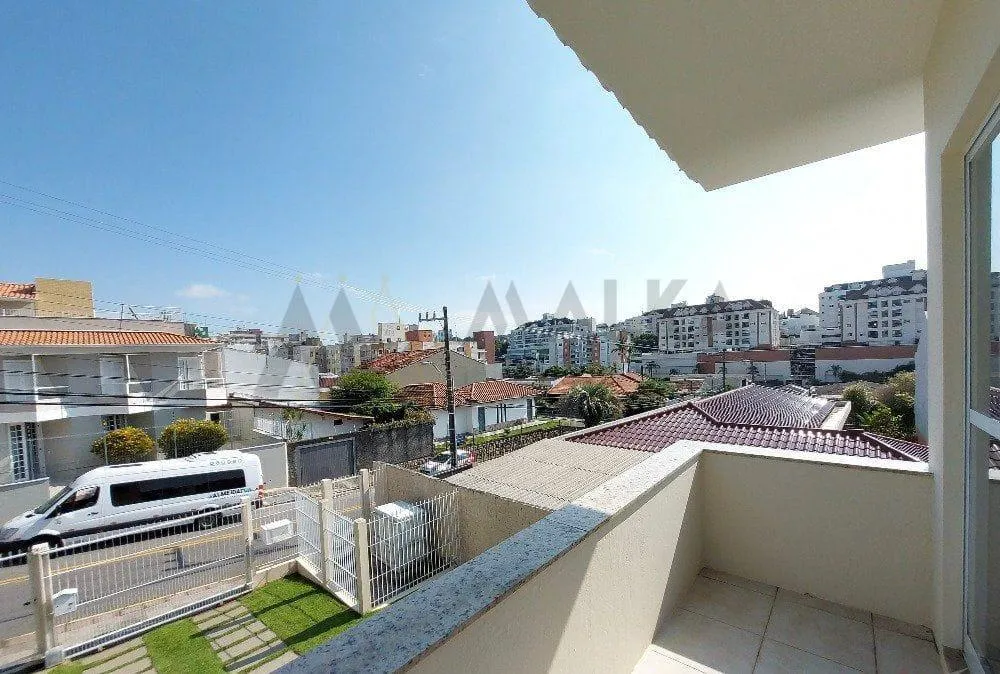 Home office in a 3-bedroom house, 174 m² — photo 10