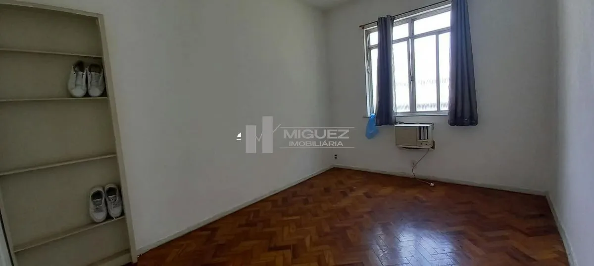 Apartamento no 1º andar com piso de madeira ou laminado — photo 6