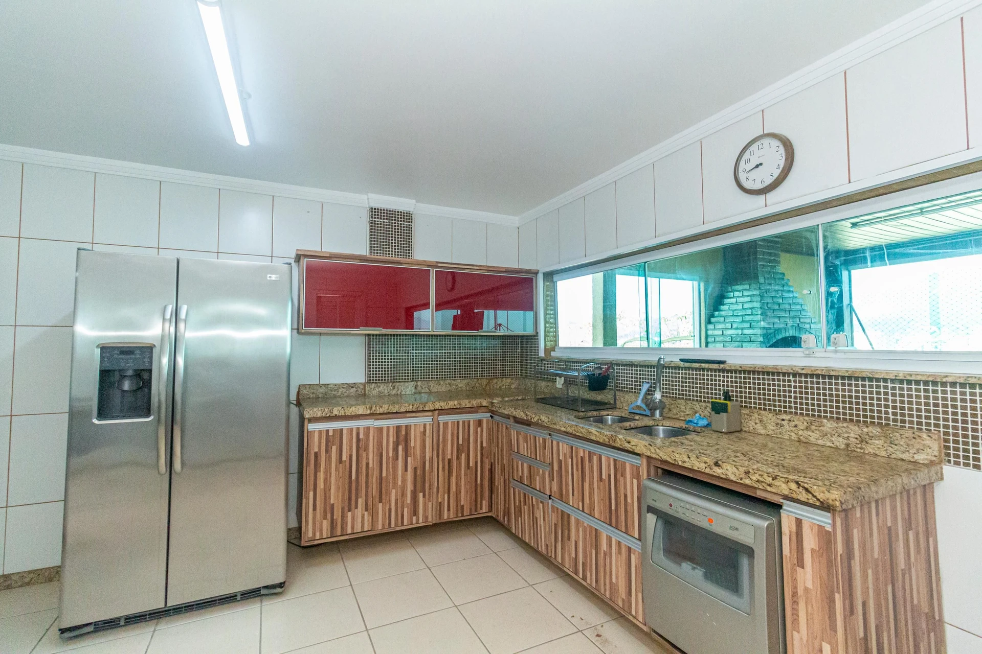 Apartamento mobiliado com 4 quartos e 3 banheiros — photo 31
