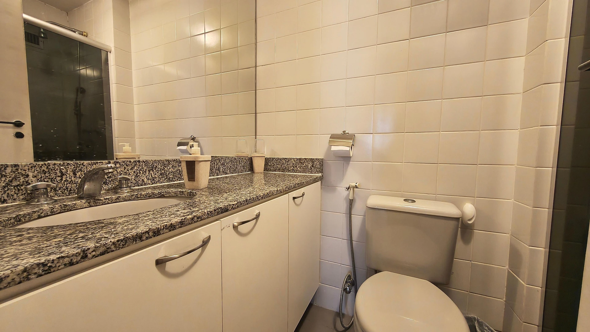 Apartamento mobiliado com 2 quartos e varanda — photo 27