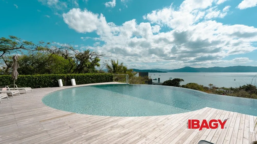 Furnished 454 m² apartment with a gourmet balcony — photo 48