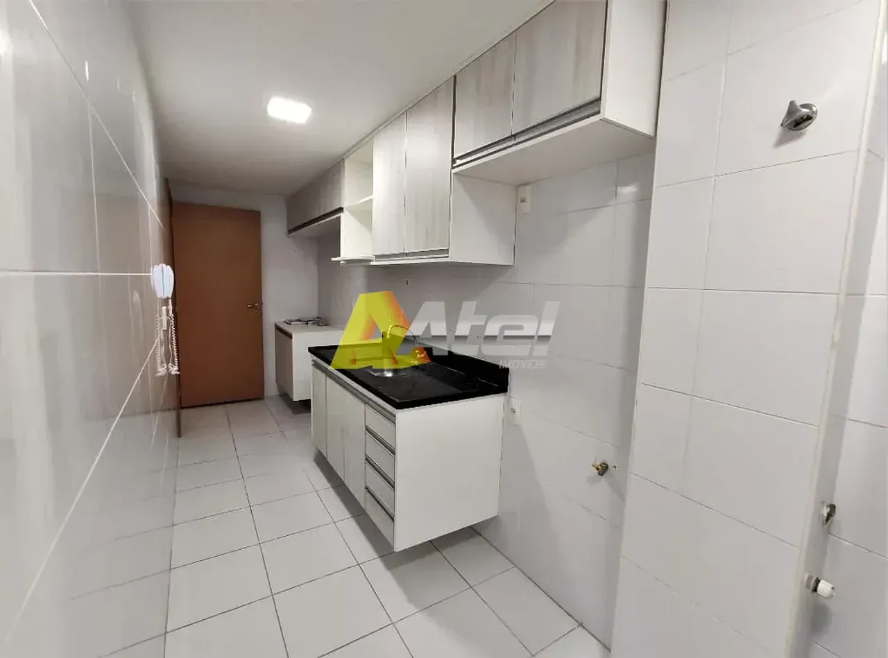 Apartamento de 2 quartos com varanda e 1 vaga — photo 2