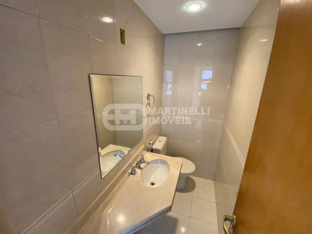 Unfurnished apartment with 3 bedrooms and 5 bathrooms — photo 25