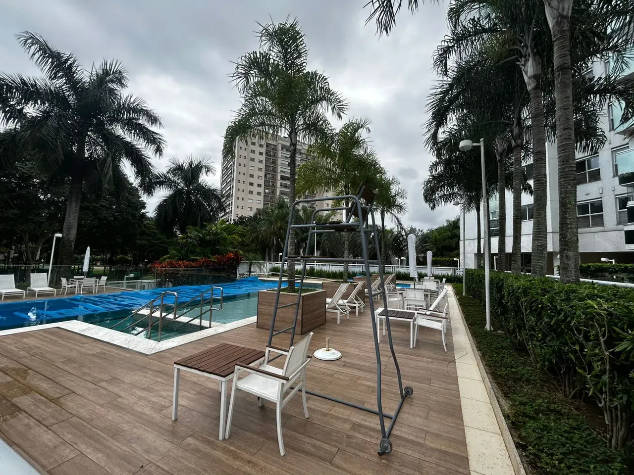Apartamento de 2 quartos com varanda e cozinha separada — photo 42