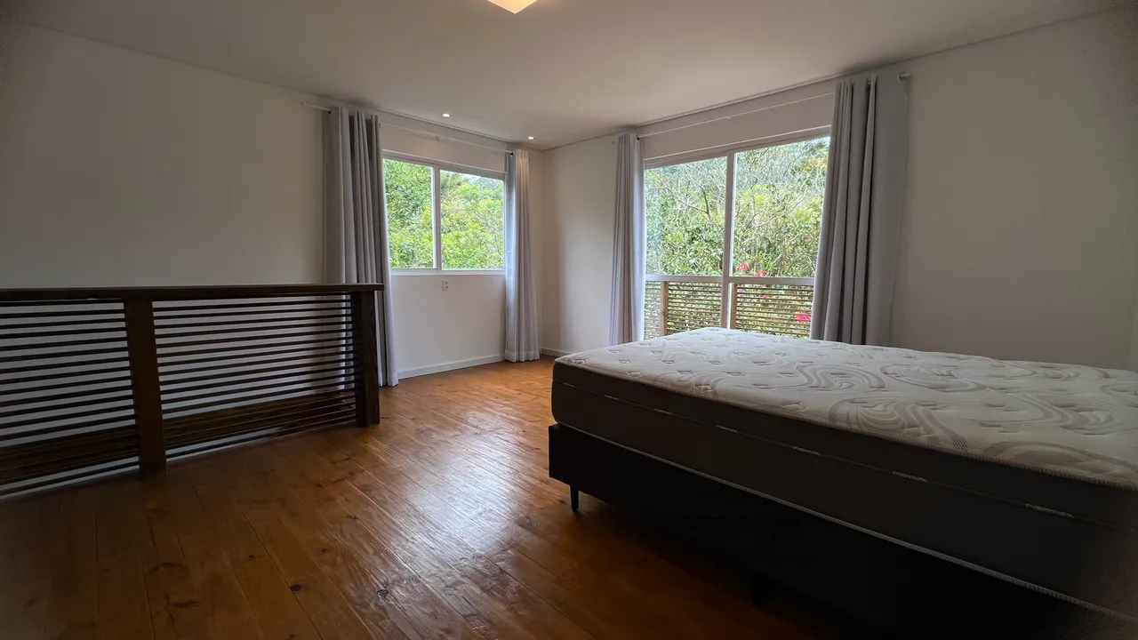 One-bedroom house with a park view — photo 2