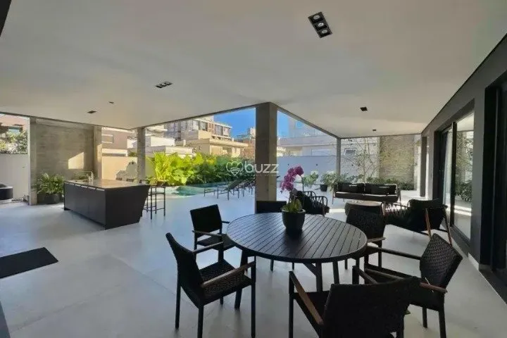 Меблированный дом на 5 спален и 513 м² — photo 5