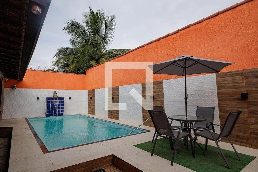 Furnished house with a pool and 3 bedrooms — photo 39