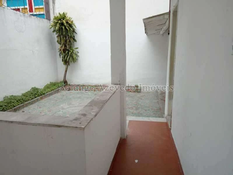 3-bedroom house with 205 m² and 3 parking spaces — photo 18