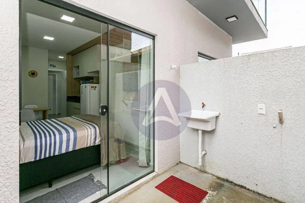 Furnished 18 m² studio in Florianópolis — photo 13