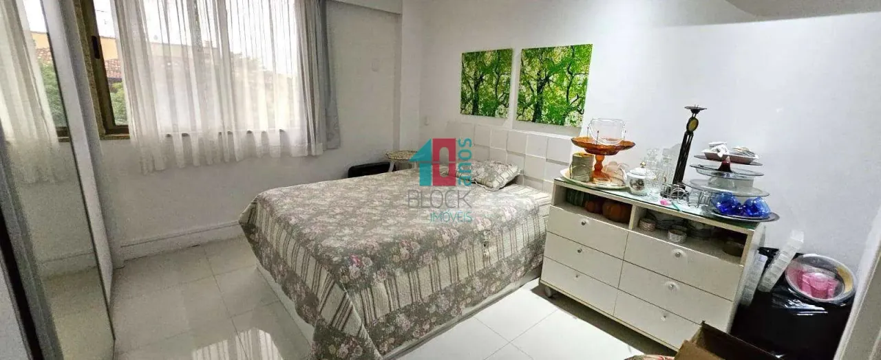 3-bedroom apartment with 3 en-suite bathrooms and 5 baths — photo 14